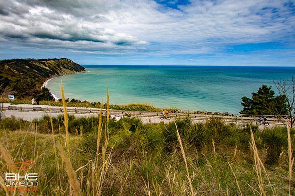 marche bike tour