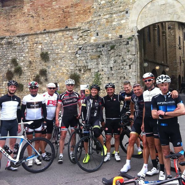 Granfondo De Rosa Firenze, dalla Germania il gruppo che ha pedalato con Bike Division 
con Bike Division