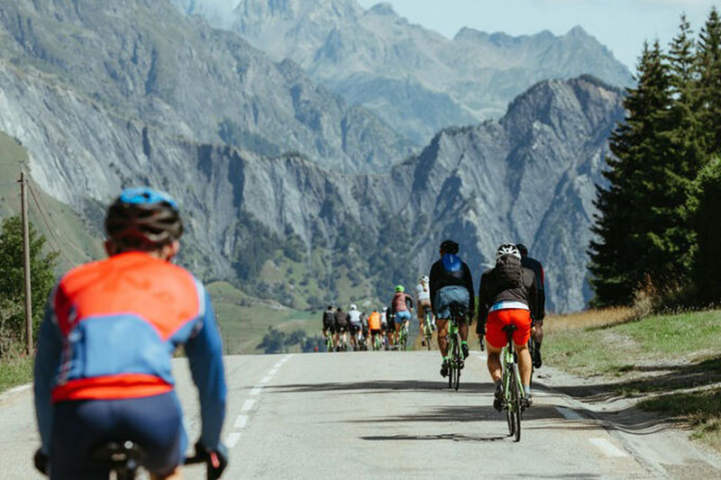 Alpe d'Huez Challenge - con Bike Division in partnership con Club Med